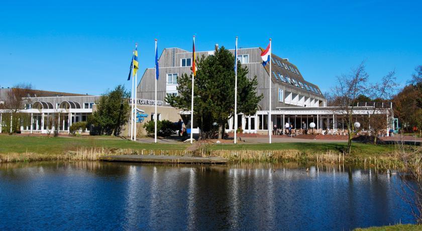 Zeeduin, Met Zonnig Terras - Volledige Keuken- Resort Amelander Kaap, Incl Verwarmd Hotel-Zwembad Nabij Dorp, Duinen En Strand Hollum  Quarto foto