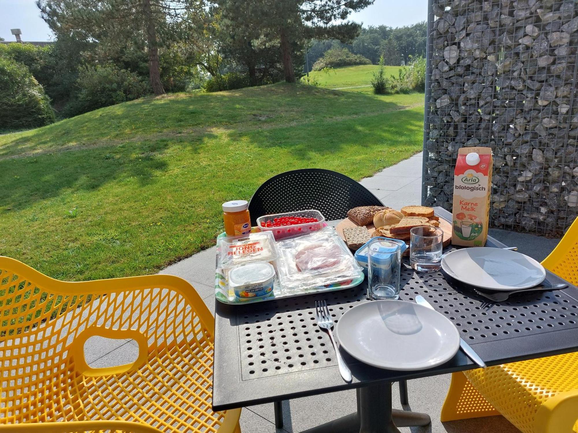 Zeeduin, Met Zonnig Terras - Volledige Keuken- Resort Amelander Kaap, Incl Verwarmd Hotel-Zwembad Nabij Dorp, Duinen En Strand Hollum  Exterior foto